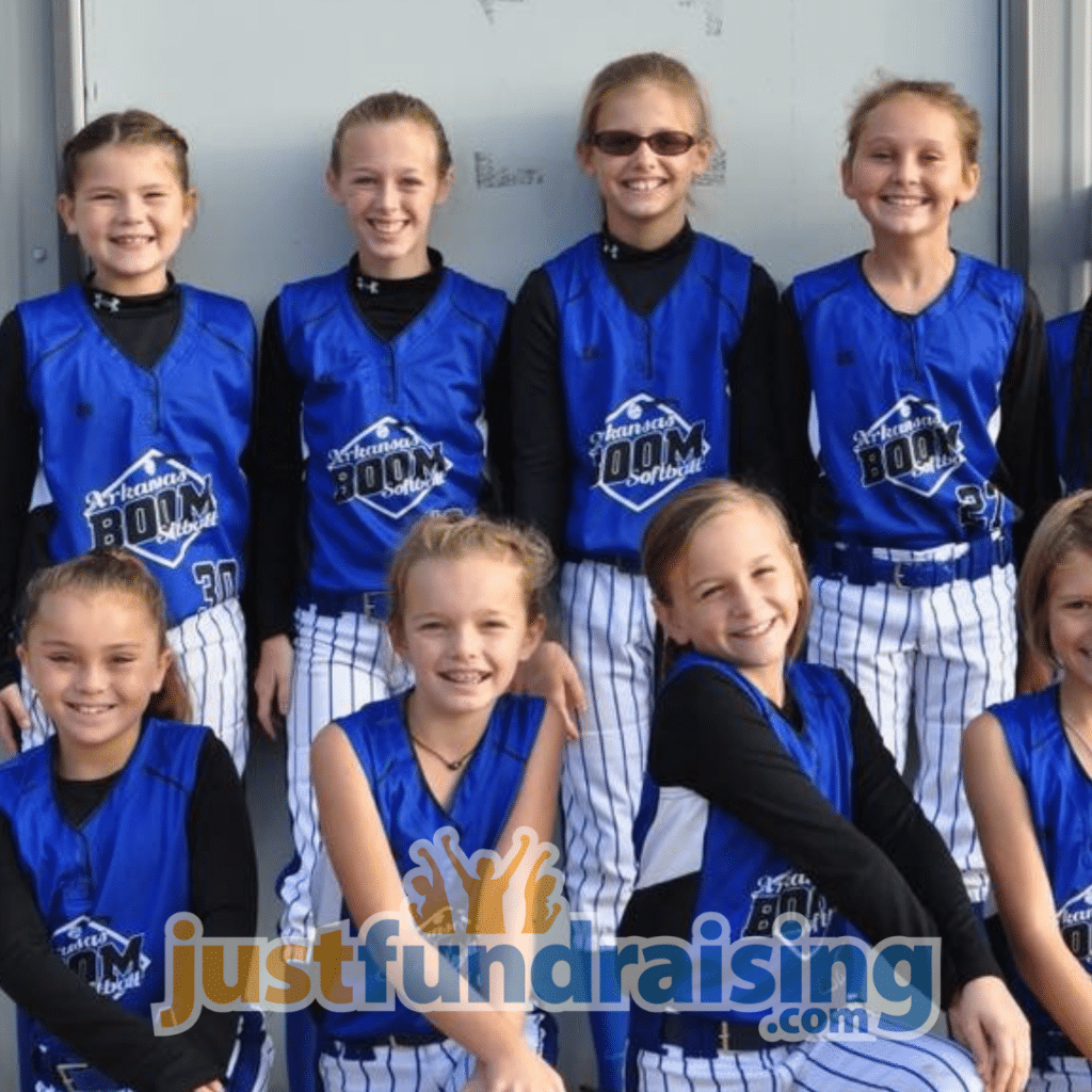 female softball team in blue jerseys